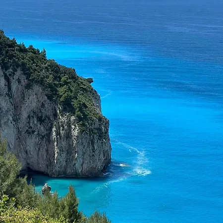 Mylos Ridge - Perseus *